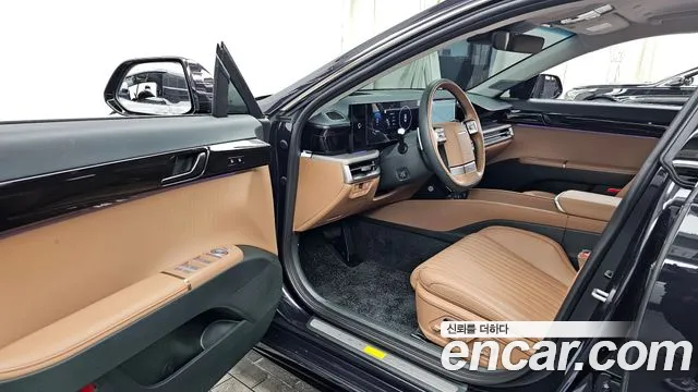 Hyundai Grandeur Grandeur (GN7) 2.5 Бензин 2WD — Фото автомобиля 10