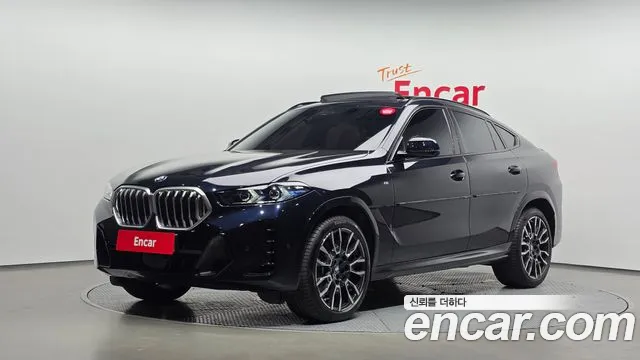 Фотография автомобиля — BMW X6 G06