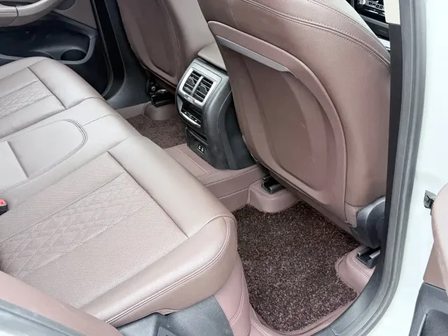 BMW X3 — Фото автомобиля 17