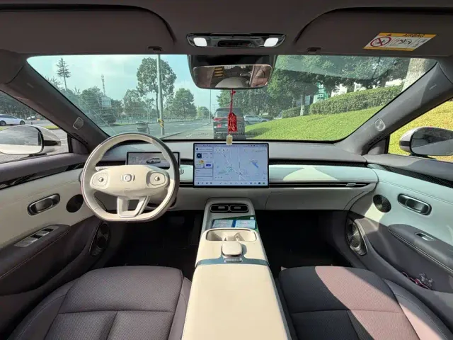 Changan Qiyuan A06 — Фото автомобиля 13