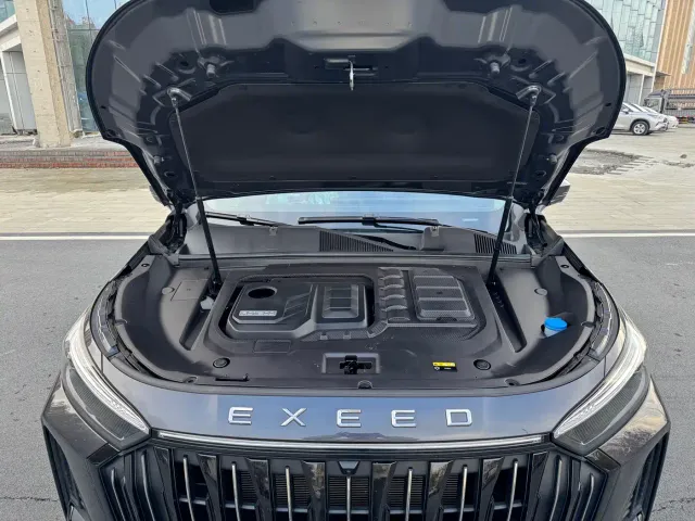 Exeed VX — Фото автомобиля 14