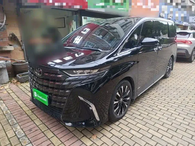 Фотография автомобиля — Toyota Alphard