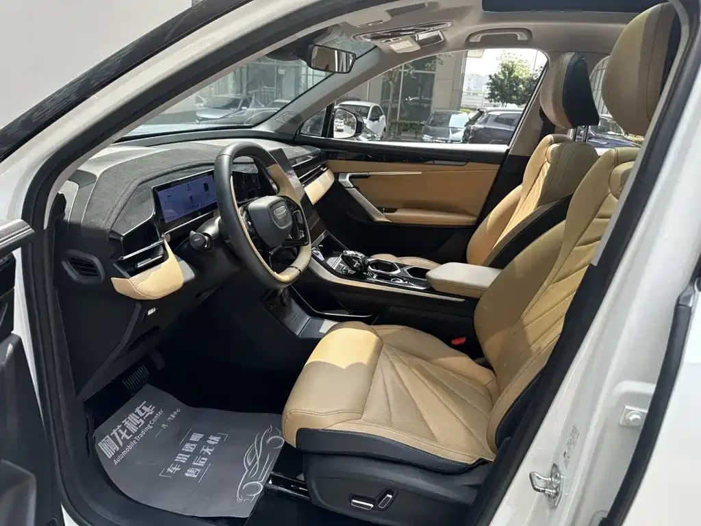 Geely Boyue L 2023 1.5TD DCT Premium — Фото автомобиля 11