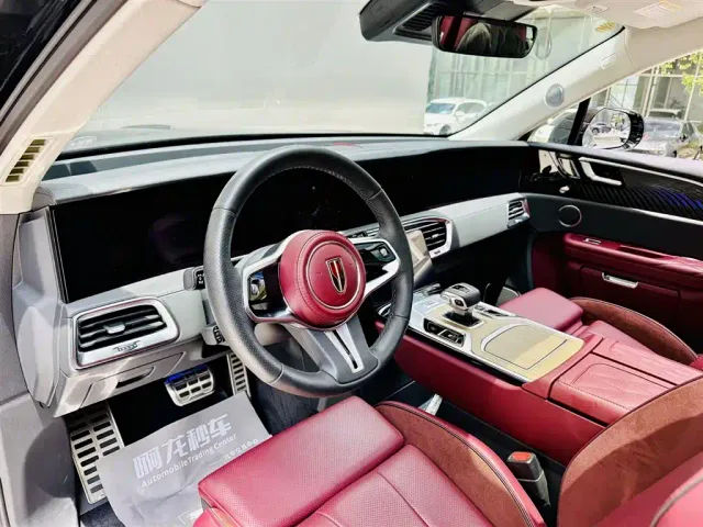 Hongqi E-HS9 — Фото автомобиля 9