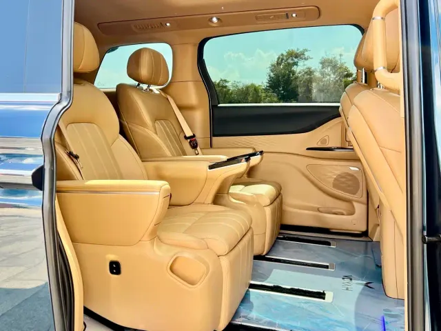 Voyah Dreamer — Фото автомобиля 12