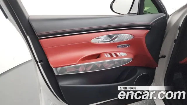 Genesis GV70 2.5T Бензин AWD — Фото автомобиля 20