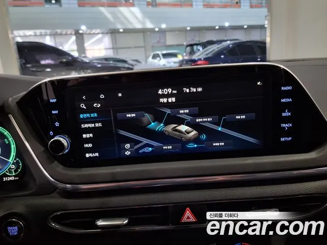 Hyundai Sonata — Фото автомобиля 10