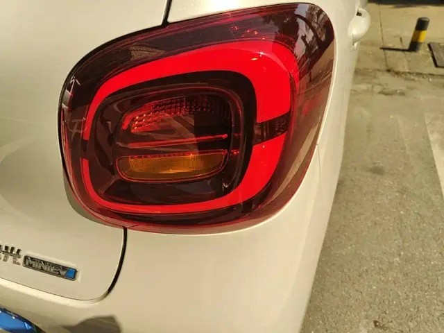 Wuling Hongguang Mini EV — Фото автомобиля 7