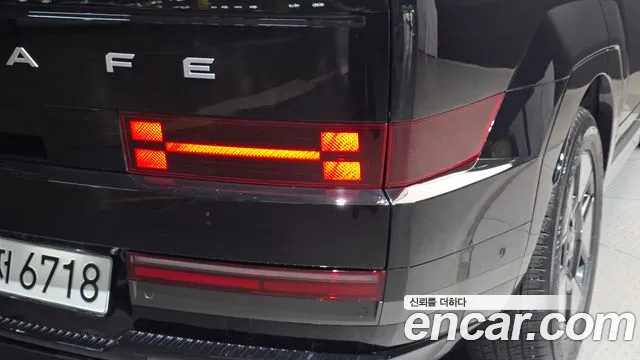 Hyundai Santafe — Фото автомобиля 18