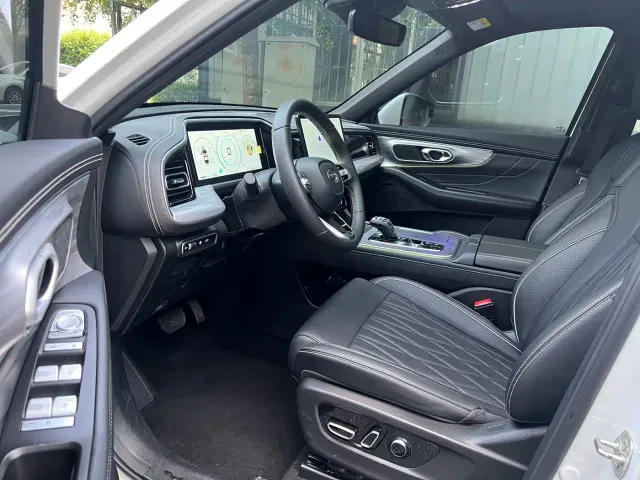 GAC Trumpchi GS8 — Фото автомобиля 7