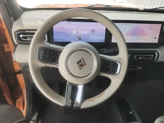 Baojun Yep — Фото автомобиля 10