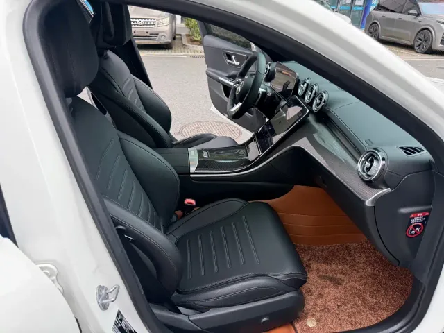 Mercedes-Benz C-Class — Фото автомобиля 13