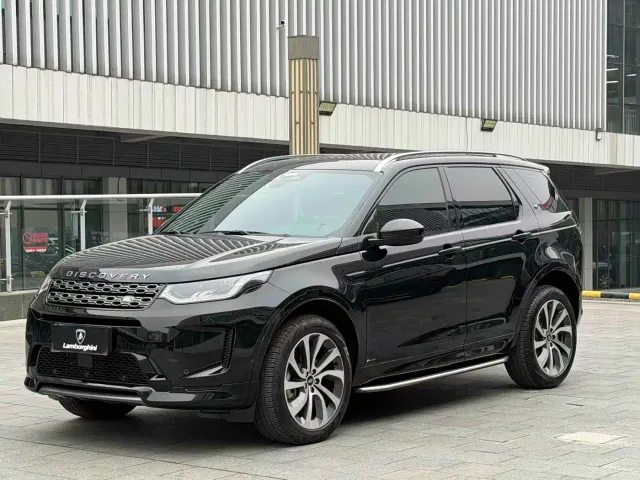 Фотография автомобиля — Land Rover Discovery Sport