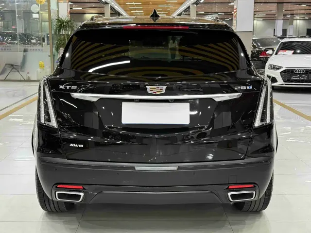 Cadillac XT5 — Фото автомобиля 5