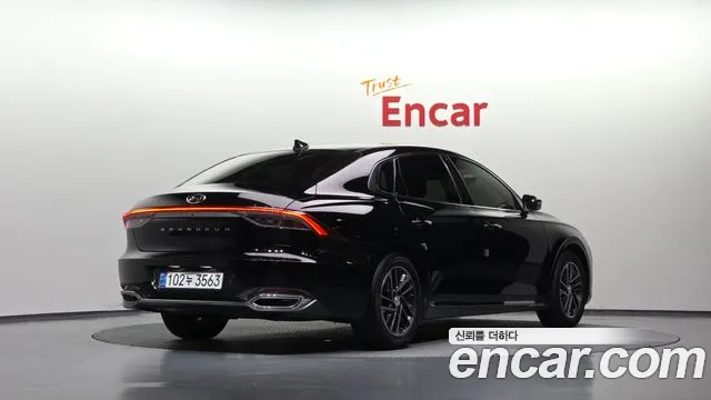 Hyundai Grandeur Grandeur (New) — Фото автомобиля 2