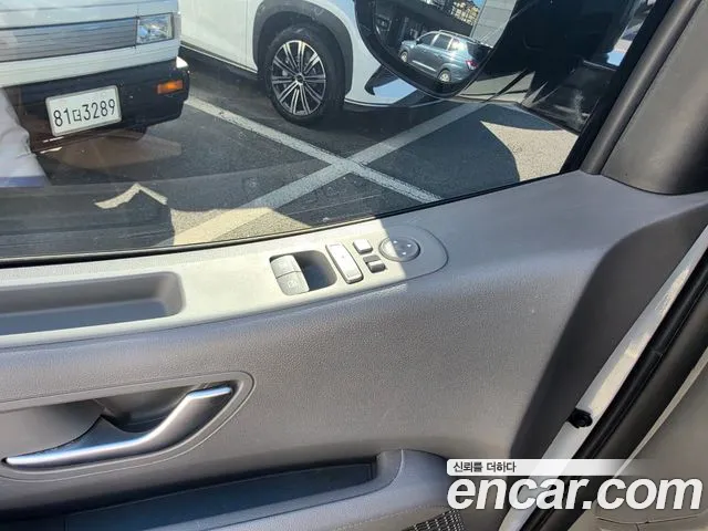 Hyundai Staria — Фото автомобиля 12