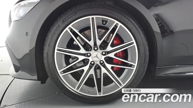 Mercedes-Benz AMG GT 4 двери 43 4MATIC+ — Фото автомобиля 4