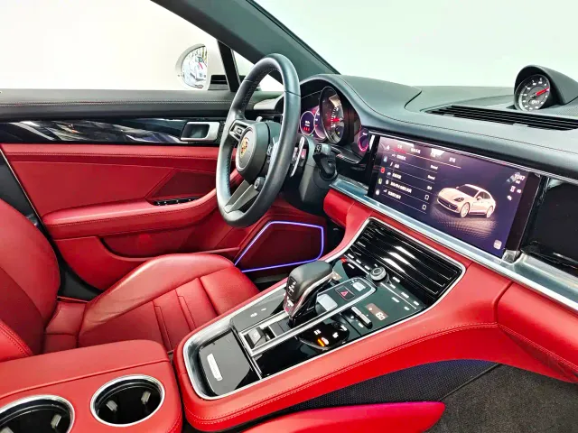Porsche Panamera — Фото автомобиля 11