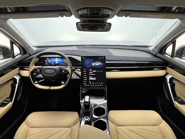Geely Boyue L — Фото автомобиля 9