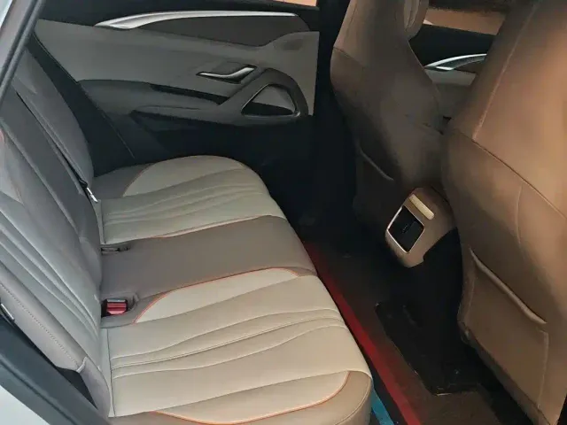 BYD Song Pro — Фото автомобиля 5