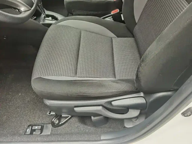 Toyota Vios — Фото автомобиля 20