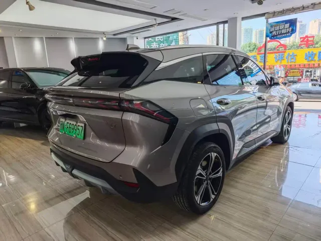 Geely Galaxy L7 — Фото автомобиля 3