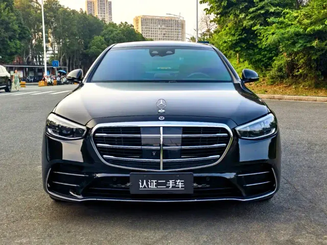 Mercedes-Benz S-Class — Фото автомобиля 2