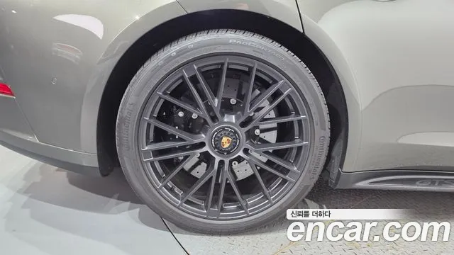 Porsche Panamera 976 — Фото автомобиля 5