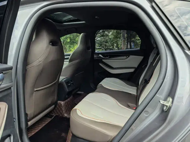 BYD Qin PLUS — Фото автомобиля 8