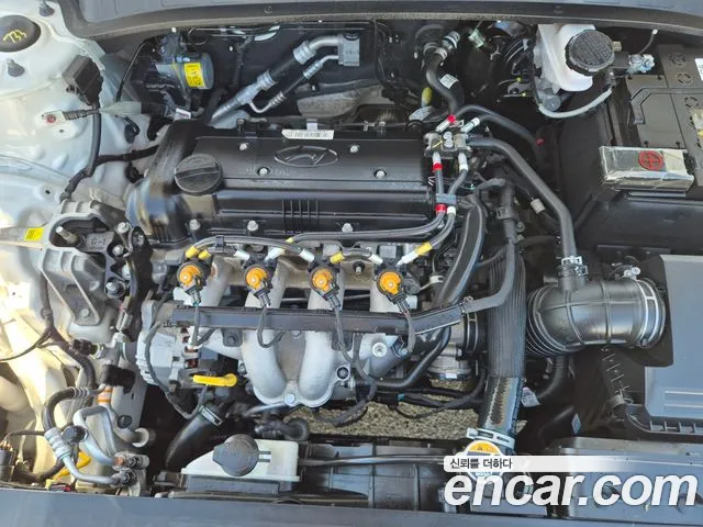 Hyundai AVANTE Новый Avante (CN7) 1.6 LPi (Для проката) — Фото автомобиля 19