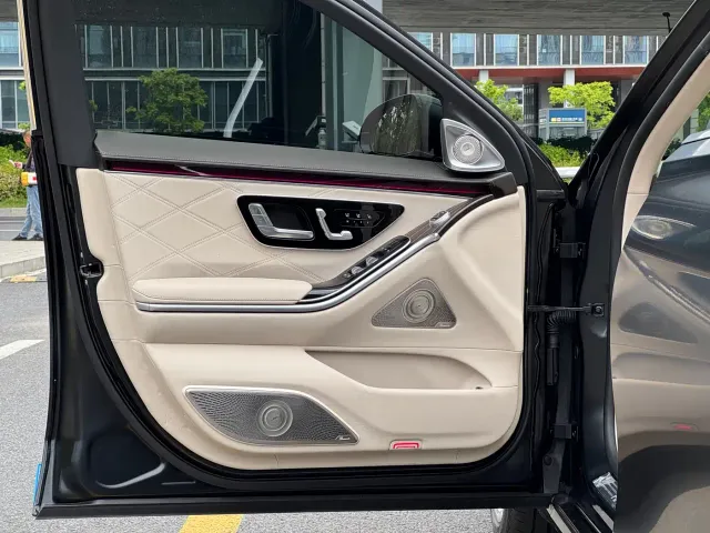Mercedes-Benz Maybach S-Class — Фото автомобиля 10