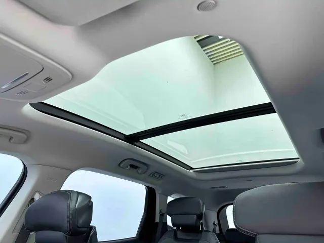 Ford Edge — Фото автомобиля 9
