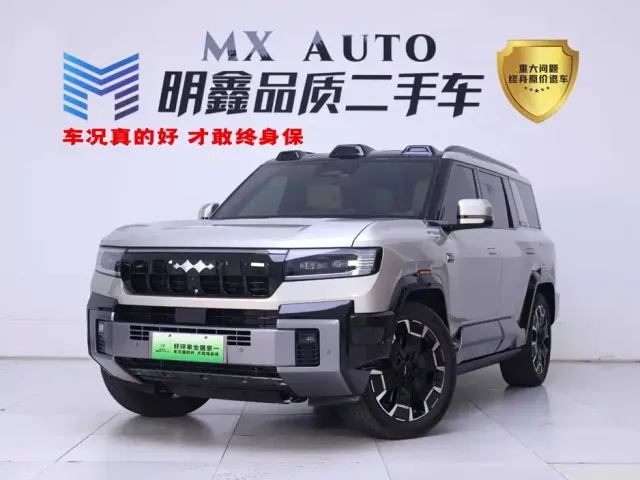 Фотография автомобиля — BYD FangChengBao Leopard 8