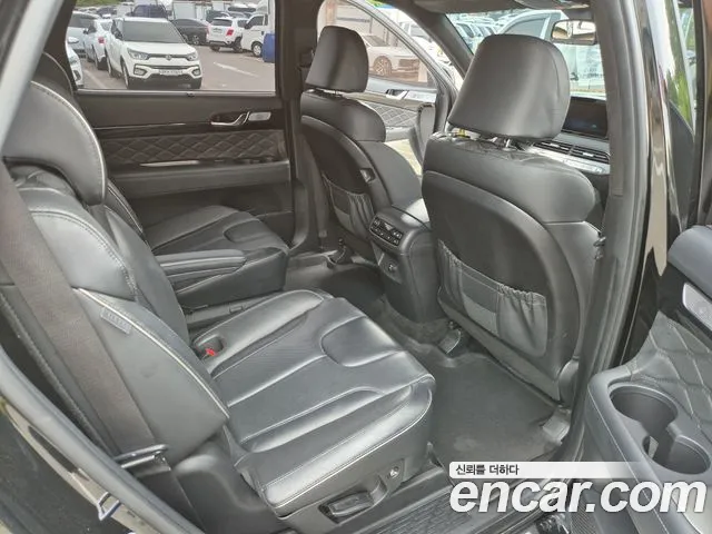 Hyundai Palisade — Фото автомобиля 12