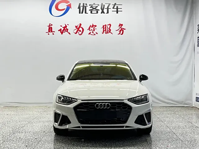 Audi A4L — Фото автомобиля 2