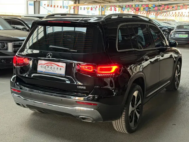 Mercedes-Benz GLB-Class — Фото автомобиля 10