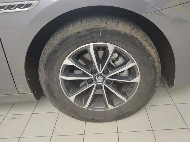 BYD Qin PLUS — Фото автомобиля 6