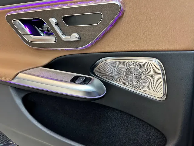 Mercedes-Benz Mercedes-Benz E-Class 2025 E 300 L Luxury — Фото автомобиля 11