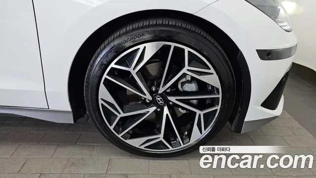 Hyundai Ioniq6 Long Range AWD — Фото автомобиля 15