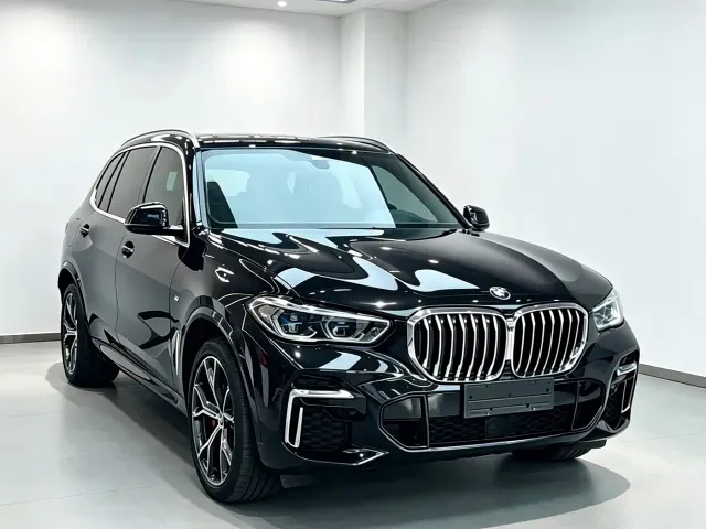 BMW X5 — Фото автомобиля 3