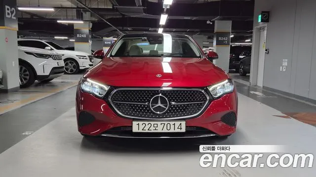 Фотография автомобиля — Mercedes-Benz E-Class W214