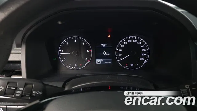 KG_Mobility_Ssangyong Rexton Новый Rexton Sport Khan Дизель 2.2 4WD — Фото автомобиля 8