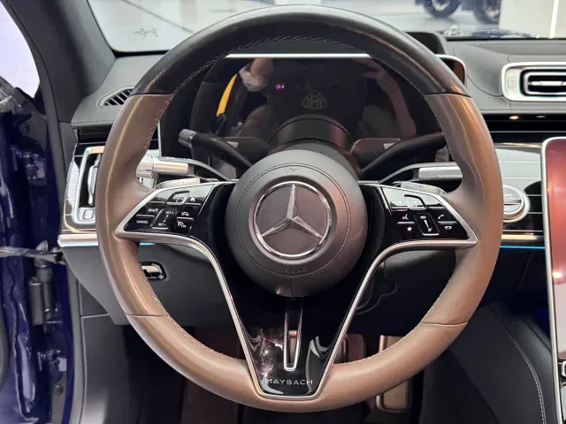 Mercedes-Benz Maybach S-Class — Фото автомобиля 12