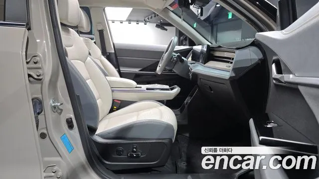 KG_Mobility_Ssangyong Torres Torres EVX — Фото автомобиля 6
