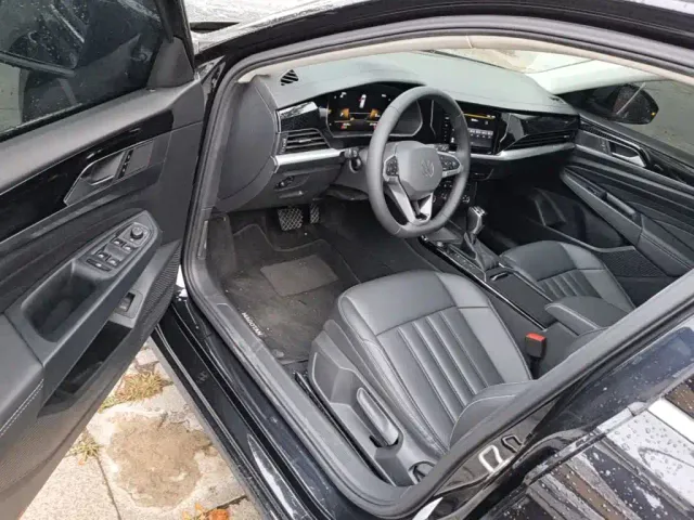 Volkswagen Passat — Фото автомобиля 15