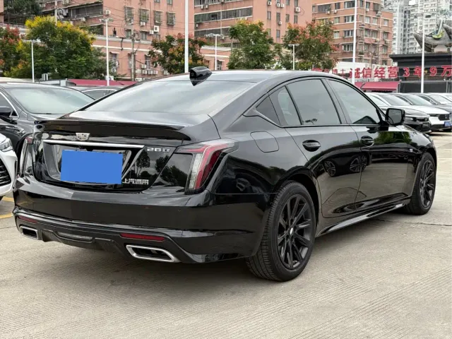 Cadillac CT5 — Фото автомобиля 5