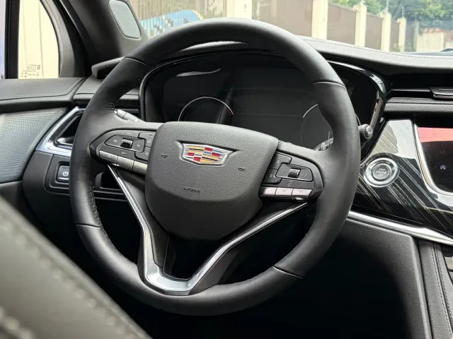 Cadillac XT6 — Фото автомобиля 20