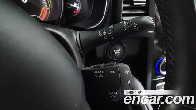 Renault-KoreaSamsung QM6 Новый QM6 2.0 LPe LE Signature 2WD — Фото автомобиля 23