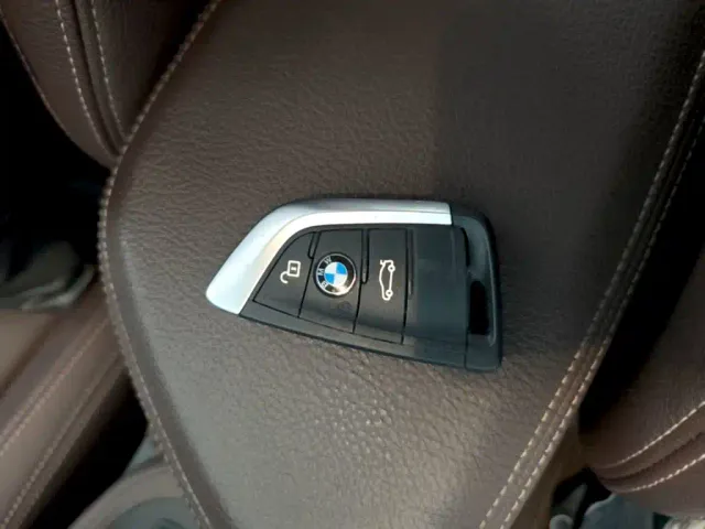 BMW X1 — Фото автомобиля 8