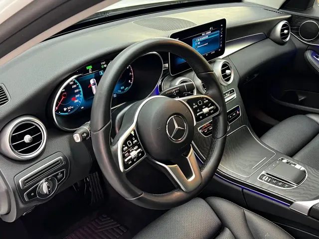 Mercedes-Benz C-Class — Фото автомобиля 14